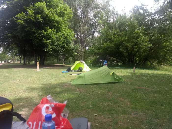 Auf dem Campingplatz in Puilly-sur-Loire