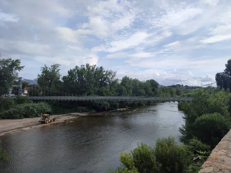 Hängebrücke über den Orb in Cessenon, erbaut 1866
